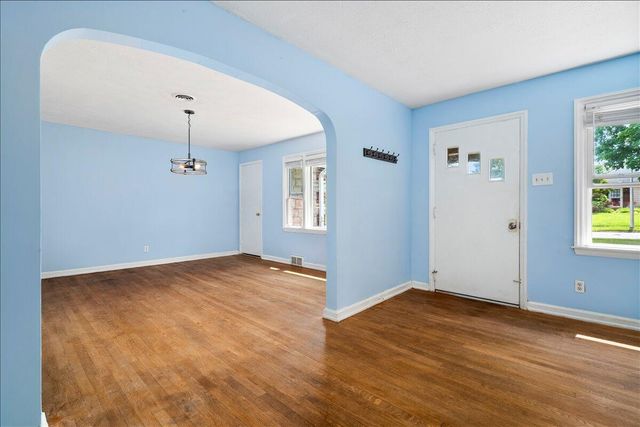 2333 Southview Drive, Lexington, KY 40503