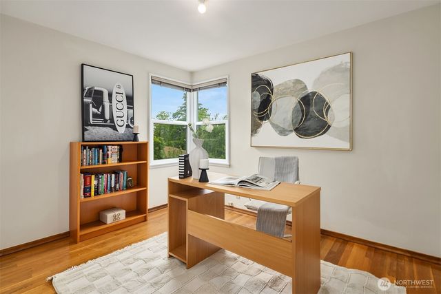 347 NW 52nd Street, Seattle, WA 98107