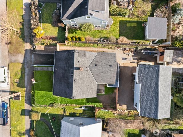 347 NW 52nd Street, Seattle, WA 98107