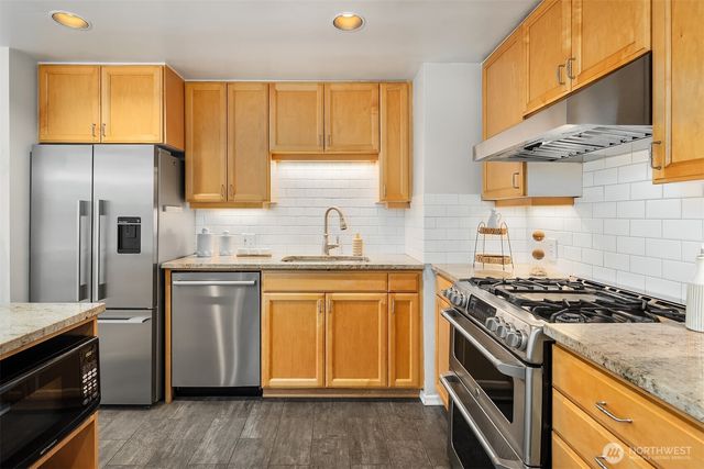 347 NW 52nd Street, Seattle, WA 98107