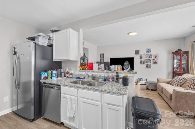 5413 Esther Lane, Charlotte, NC 28214