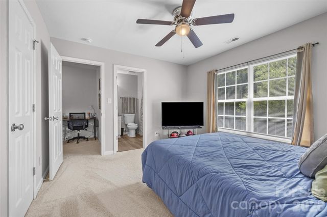 5413 Esther Lane, Charlotte, NC 28214