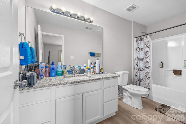 5413 Esther Lane, Charlotte, NC 28214