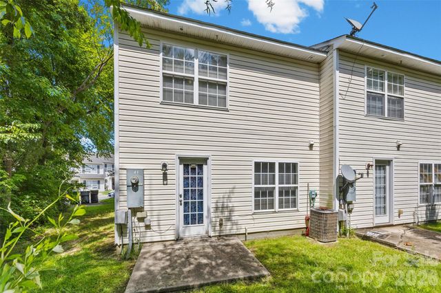 5413 Esther Lane, Charlotte, NC 28214