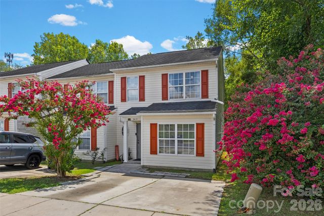 5413 Esther Lane, Charlotte, NC 28214