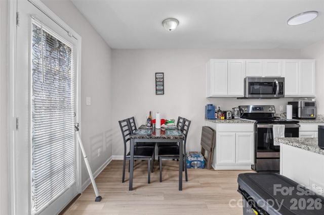 5413 Esther Lane, Charlotte, NC 28214