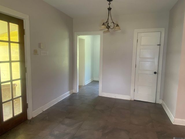 2440 La Hwy 958, Slaughter, LA 70777