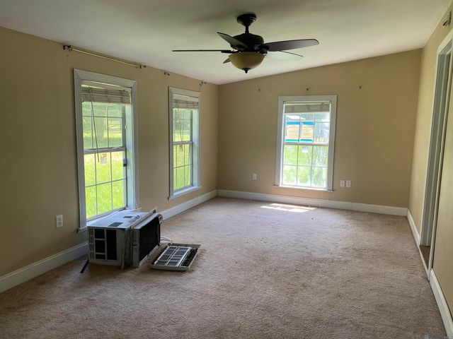 2440 La Hwy 958, Slaughter, LA 70777