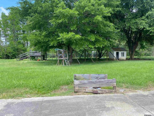 2440 La Hwy 958, Slaughter, LA 70777