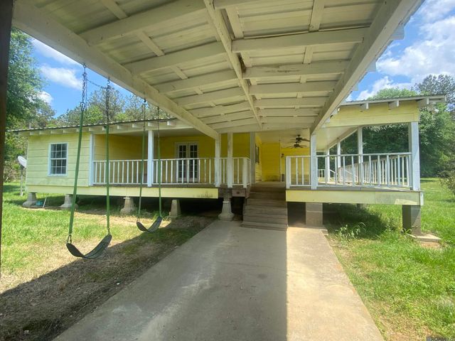 2440 La Hwy 958, Slaughter, LA 70777