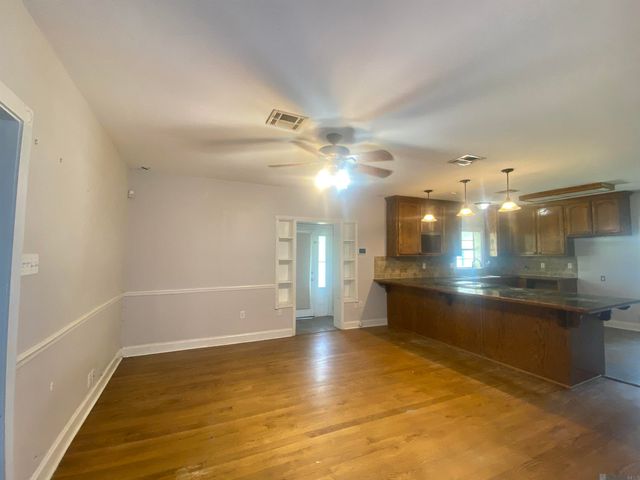 2440 La Hwy 958, Slaughter, LA 70777