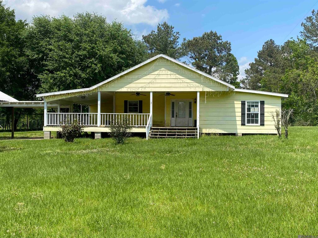 2440 La Hwy 958, Slaughter, LA 70777