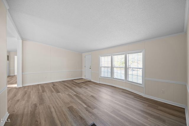 91 Pine Ridge Trail, Henderson, NC 27537