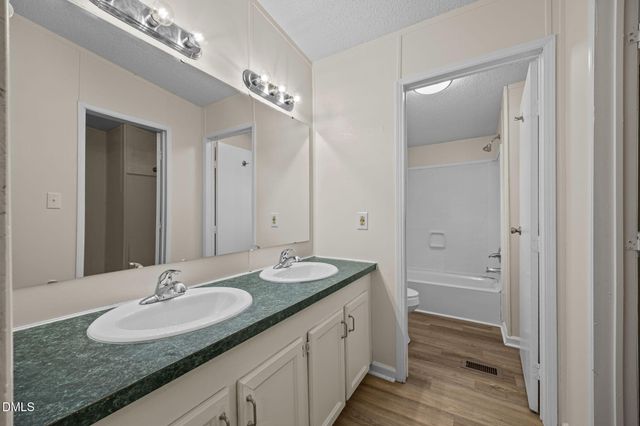 91 Pine Ridge Trail, Henderson, NC 27537