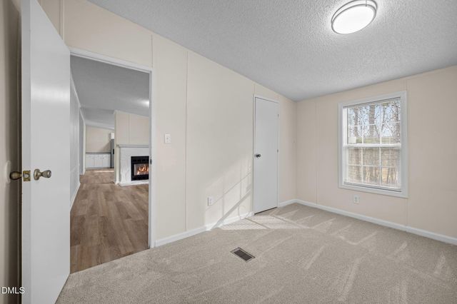 91 Pine Ridge Trail, Henderson, NC 27537