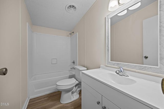 91 Pine Ridge Trail, Henderson, NC 27537