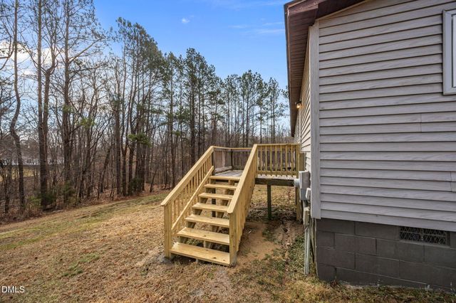 91 Pine Ridge Trail, Henderson, NC 27537