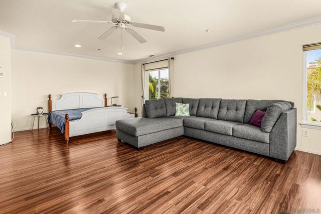 10562 Aspen Gln, Escondido, CA 92026