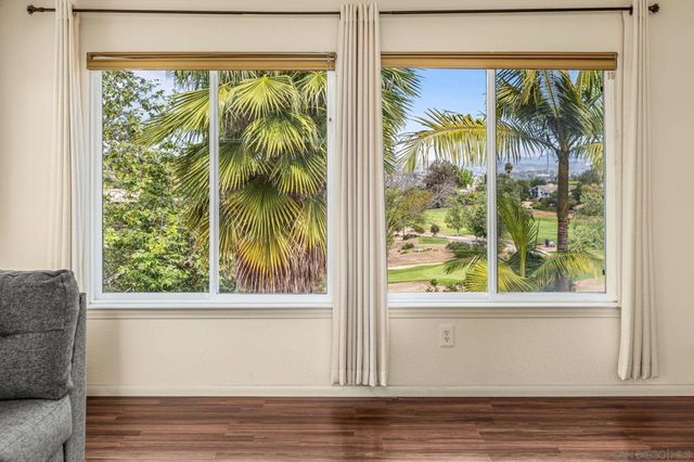 10562 Aspen Gln, Escondido, CA 92026