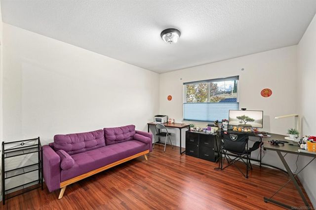 10562 Aspen Gln, Escondido, CA 92026