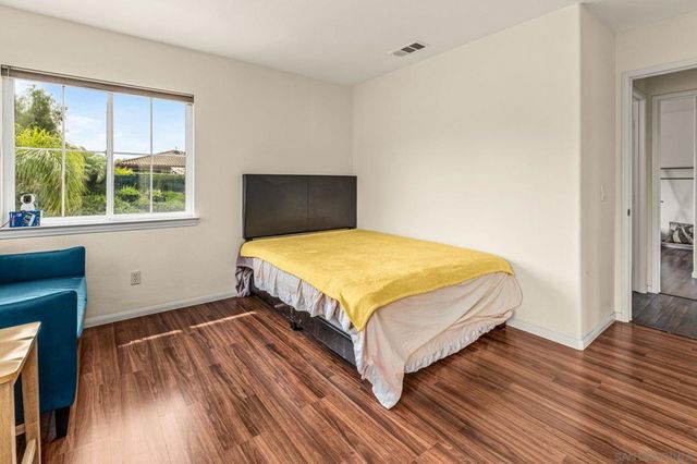 10562 Aspen Gln, Escondido, CA 92026