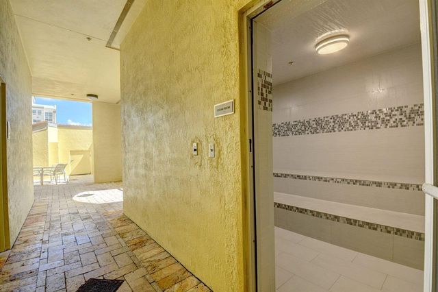 801 S Olive Avenue 614, West Palm Beach, FL 33401