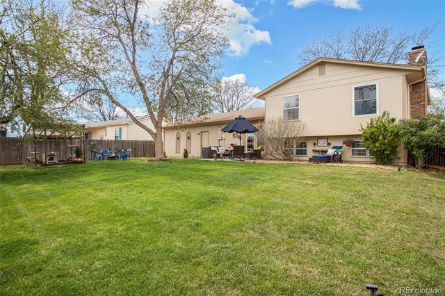 1494 S Helena Circle, Aurora, CO 80017