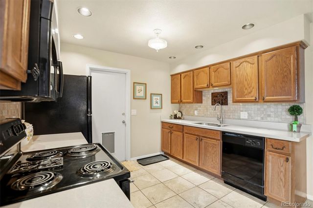 1494 S Helena Circle, Aurora, CO 80017