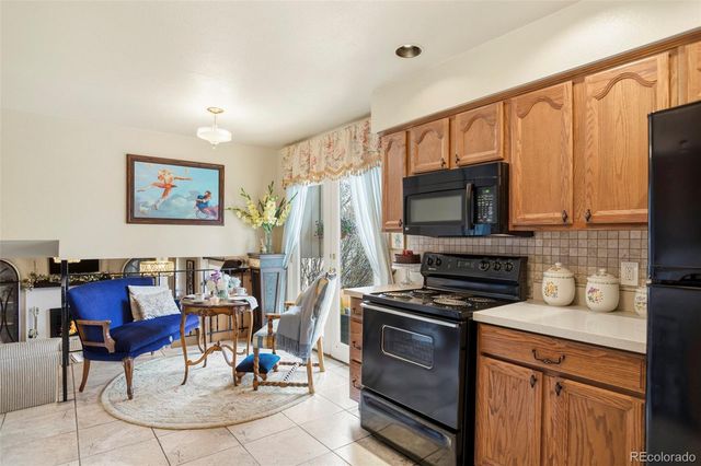 1494 S Helena Circle, Aurora, CO 80017