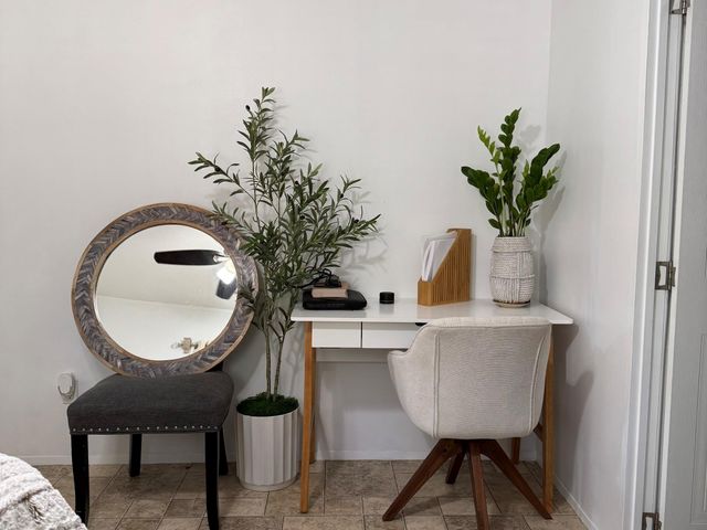 97 White Sands Drive, Kingwood, TX 77339