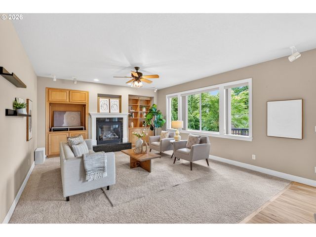 15067 ARMEL Dr, Oregon City, OR 97045