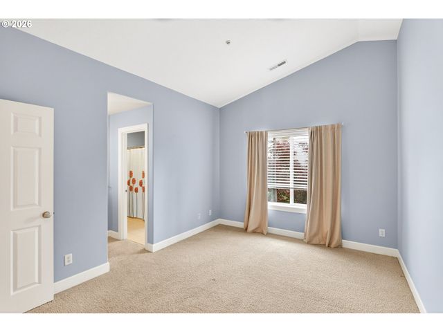 15067 ARMEL Dr, Oregon City, OR 97045