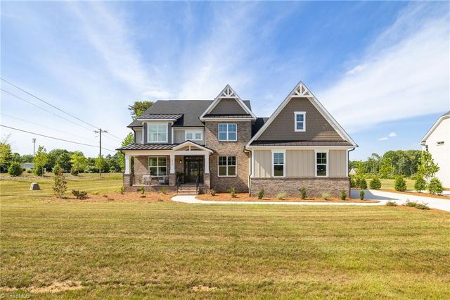 3106 Pasture View Drive, Summerfield, NC 27358