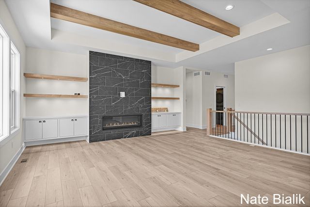 564 Sun Vale Lane, Grandville, MI 49418
