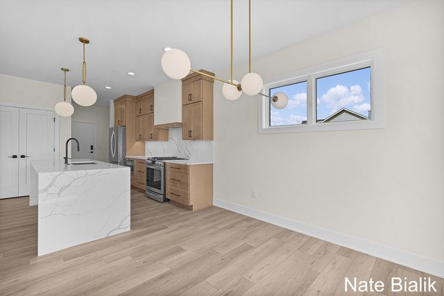 564 Sun Vale Lane, Grandville, MI 49418