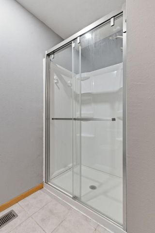 4052 W Leisa Street, Springfield, MO 65807