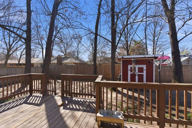 4052 W Leisa Street, Springfield, MO 65807