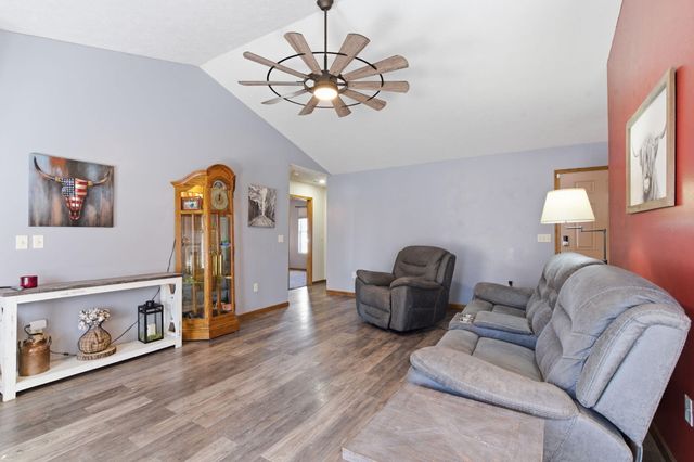 4052 W Leisa Street, Springfield, MO 65807