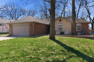 4052 W Leisa Street, Springfield, MO 65807