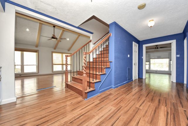 10710 Moorcreek Drive, Houston, TX 77070