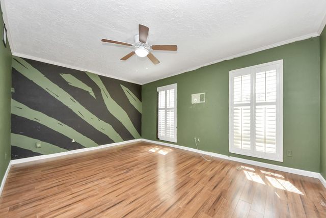 10710 Moorcreek Drive, Houston, TX 77070