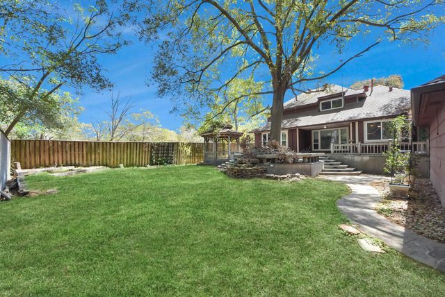 10710 Moorcreek Drive, Houston, TX 77070