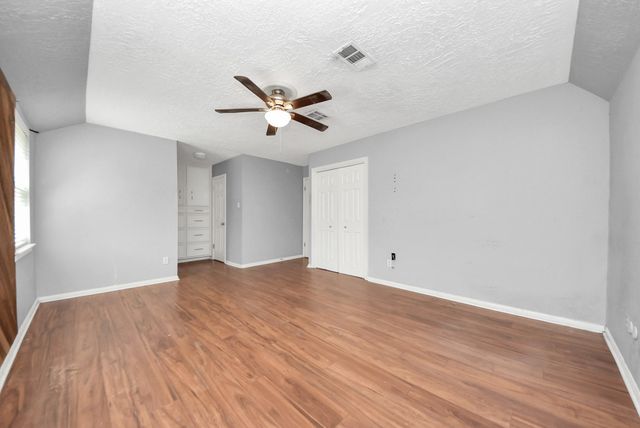 10710 Moorcreek Drive, Houston, TX 77070