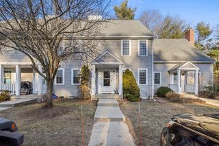 57 Twin Lakes Dr 57, Halifax, MA 02338