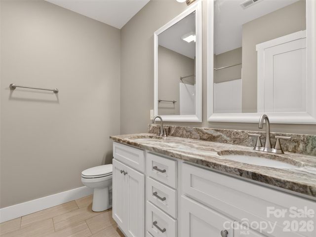 133 Asher Lane, Etowah, NC 28729