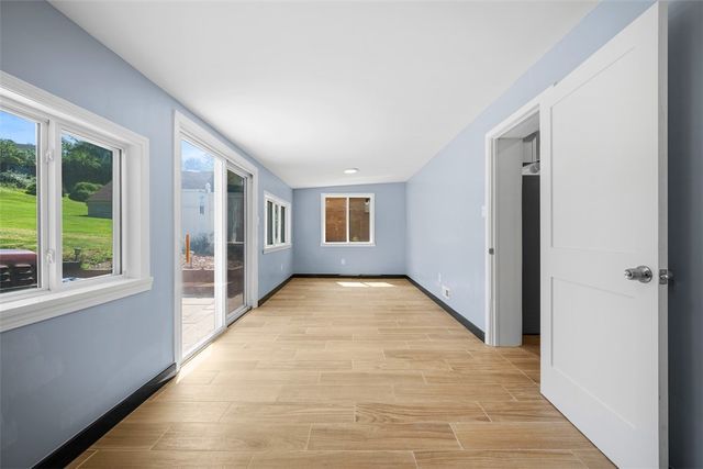 2505 South Park Rd, Bethel Park, PA 15102