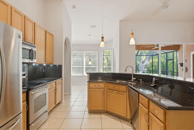 5035 KERNWOOD COURT, Palm Harbor, FL 34685