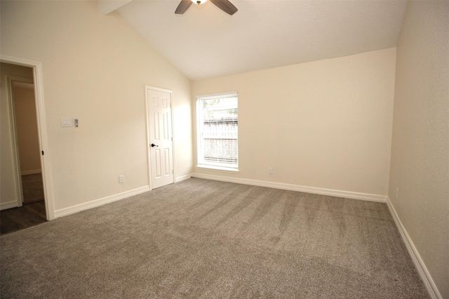 805 Willow Creek Drive, La Porte, TX 77571