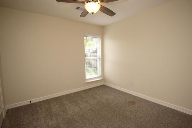 805 Willow Creek Drive, La Porte, TX 77571