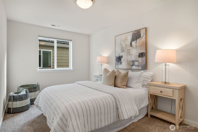 809 206th Avenue NE, Sammamish, WA 98074